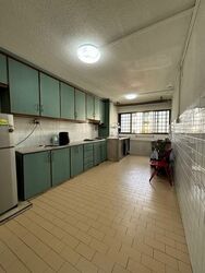 Blk 220 Serangoon Avenue 4 (Serangoon), HDB 3 Rooms #579790441